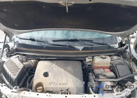 2018 Chevrolet Traverse 1Lt из США, поврежденный, VIN 1GNEVGKW5JJ261287